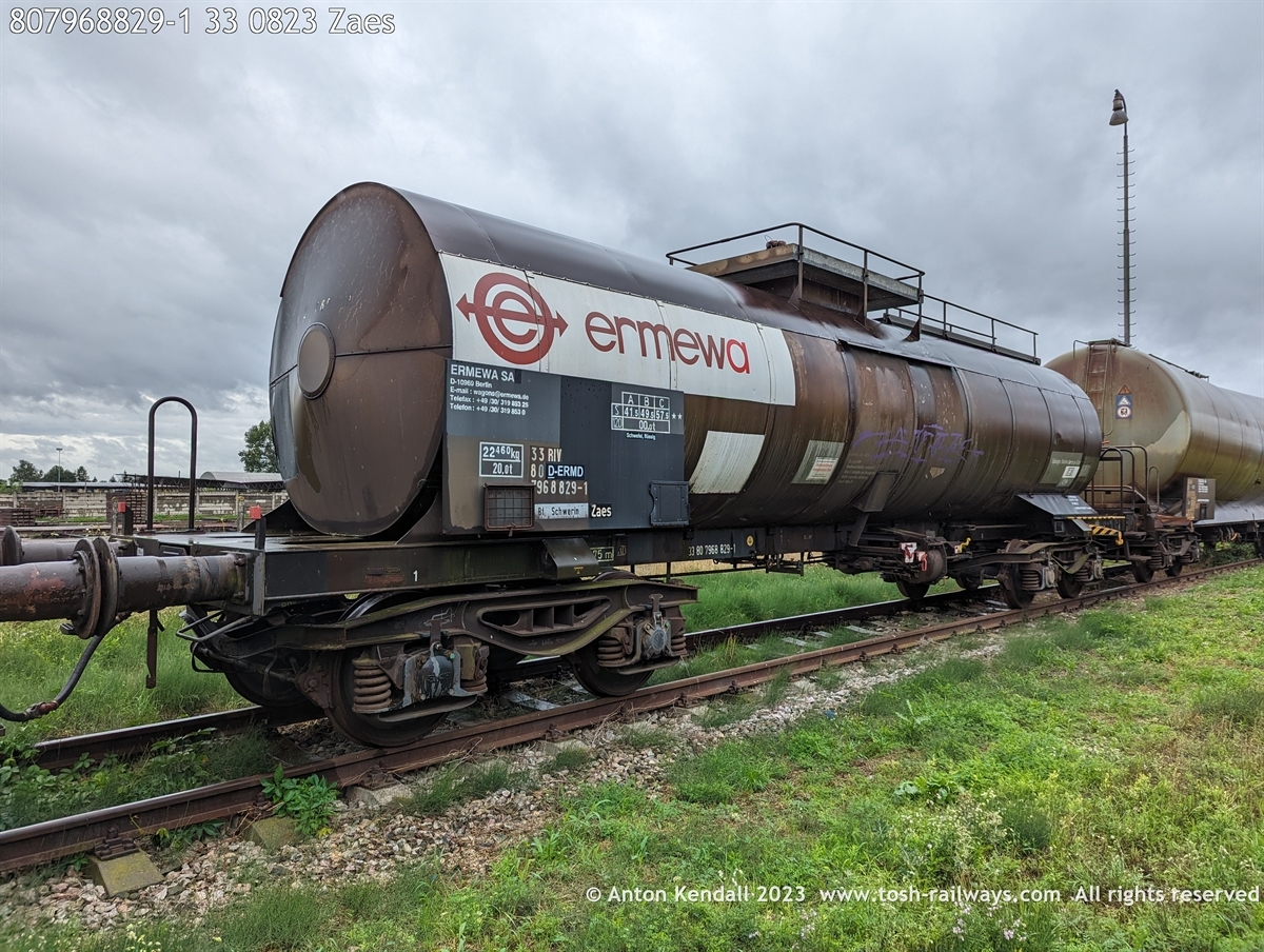 807968829-1_33 0823 Zaes.jpg